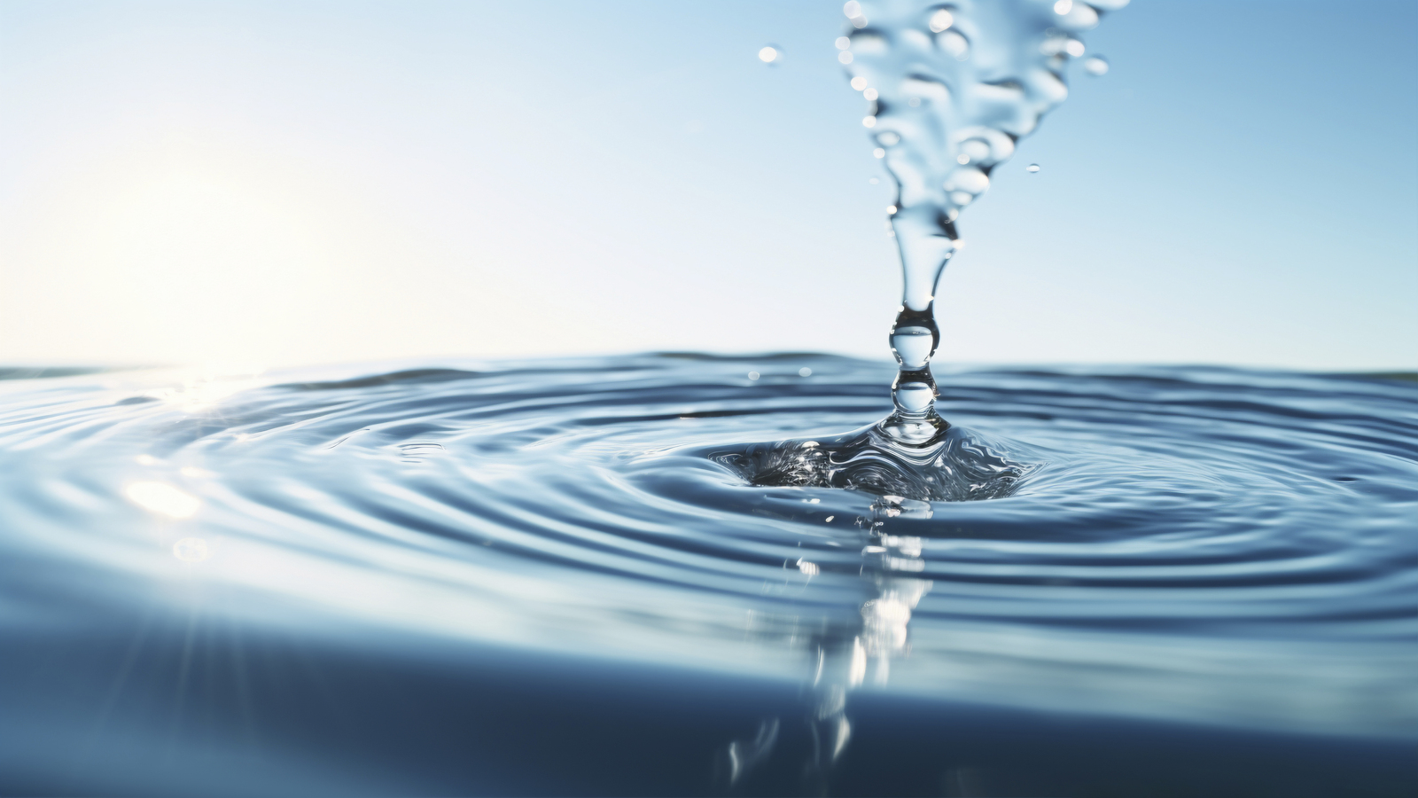 agua sendo circulada por uma Bomba de recirculação